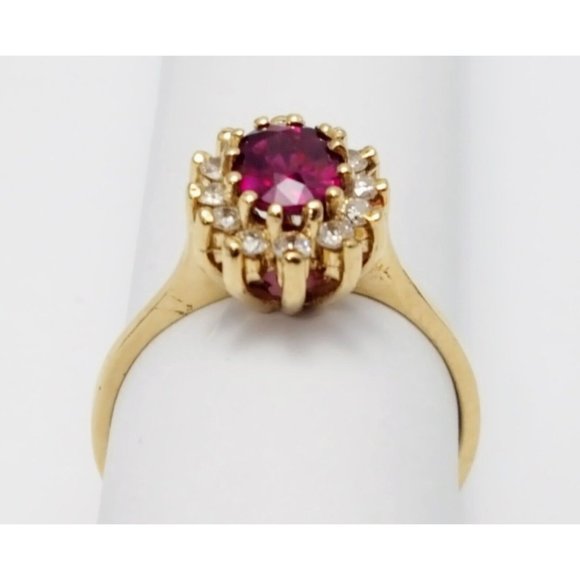 Elegant 14K Karat Solid Yellow Gold Designer Oval Ruby & Diamond Ring Size 5 - Picture 6 of 16